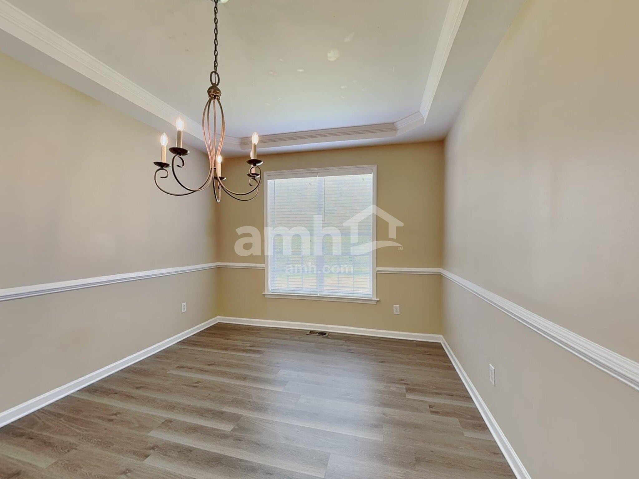 Building Photo - 918 Pristine Ln