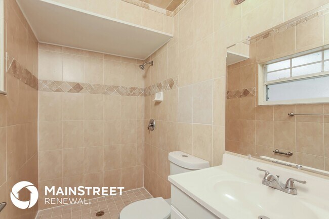 Building Photo - 1195 Cotton Rd NE