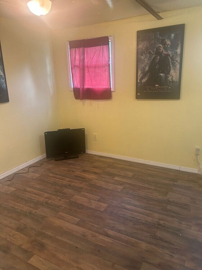 Building Photo - Rental in Hepzibah