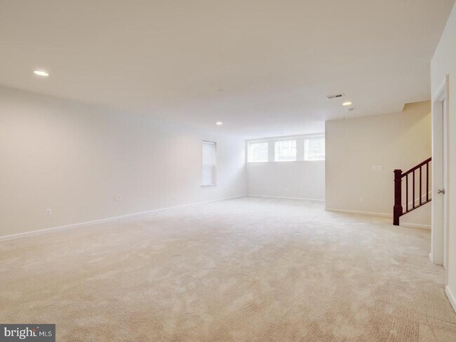 Building Photo - 20447 Codman Dr
