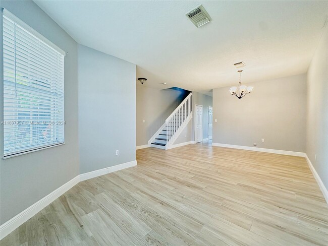 Building Photo - 15276 SW 91st Ln