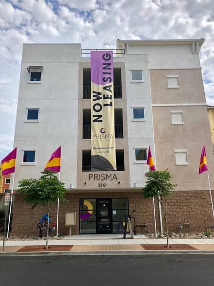 Primary Photo - Prisma Student Housing