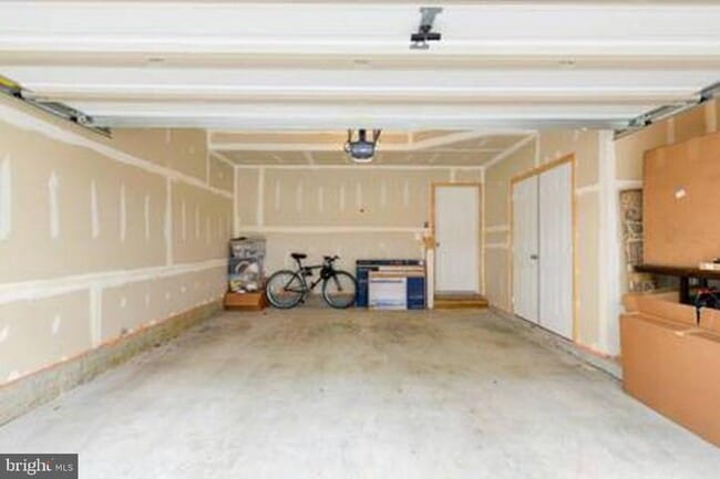 Building Photo - 3716 Foote St NE