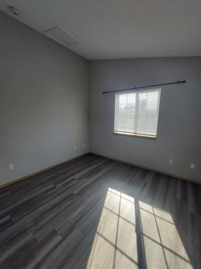 Building Photo - 1703 Texas St