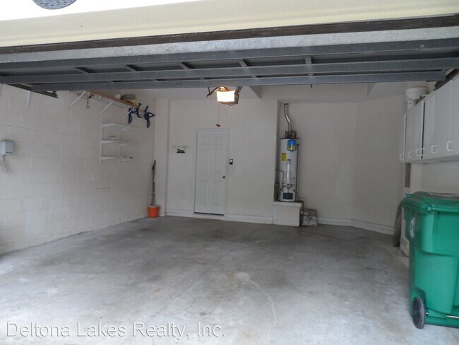 Building Photo - 3 br, 2 bath House - 234 W Tarrington Dr