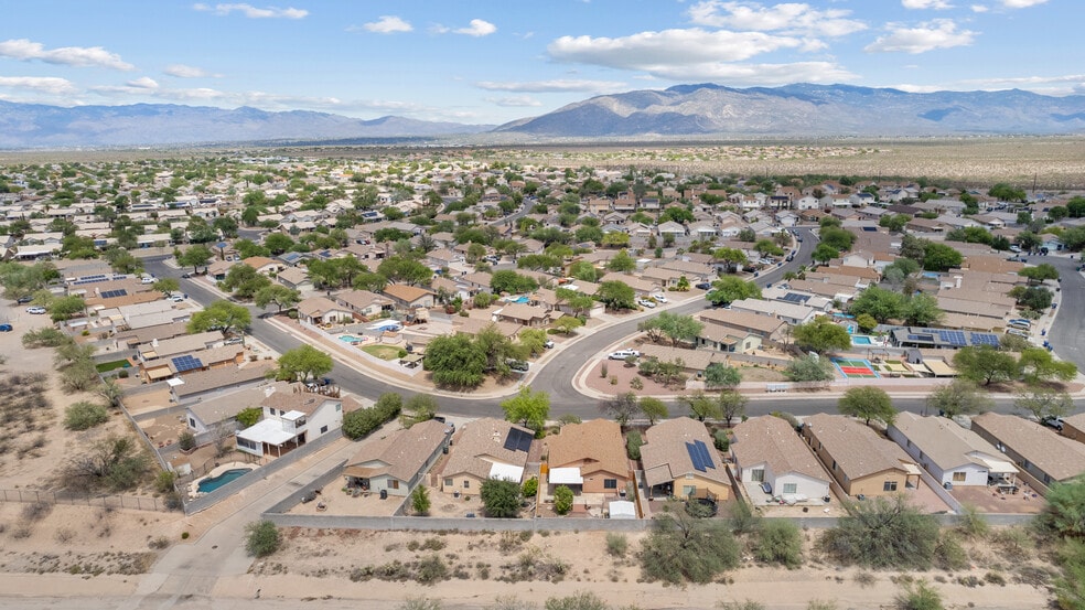 Building Photo - 8778 S Desert Valley Way