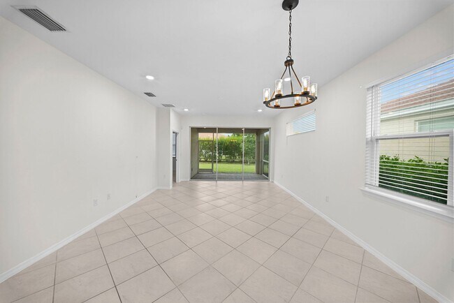 Building Photo - 4177 Bloomfield St