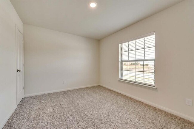 Building Photo - 3017 Boran Dr