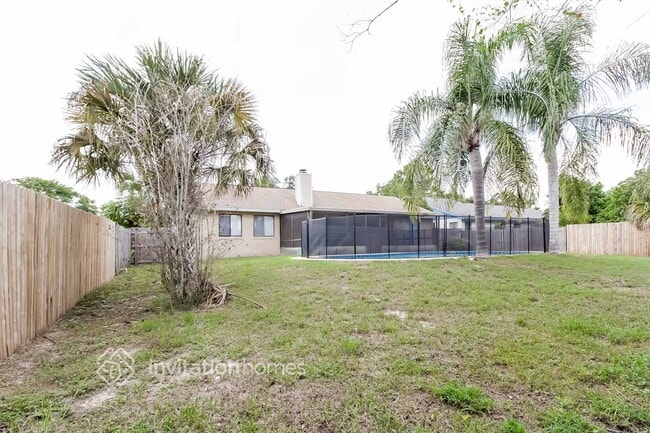 Building Photo - 5579 Westview Dr