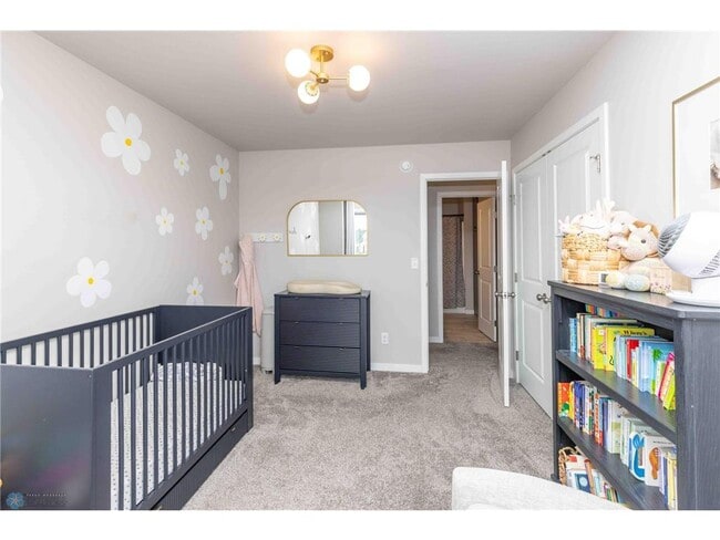 Building Photo - 1058 Ashley Dr W