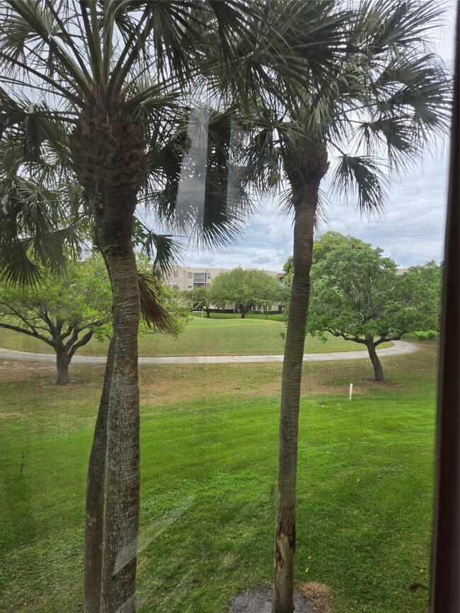 Building Photo - 9531 Seagrape Dr