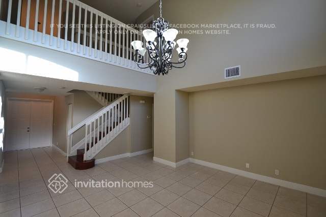 Building Photo - 1530 SW 193rd Ave