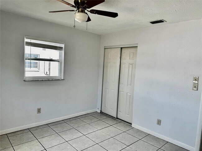 Building Photo - 5561 100th Ave