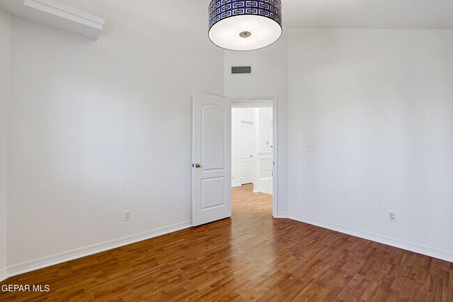 Building Photo - 7089 Luz De Espejo Dr