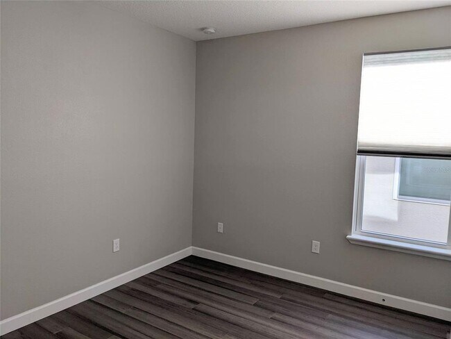 Building Photo - 11531 Charnock Dr