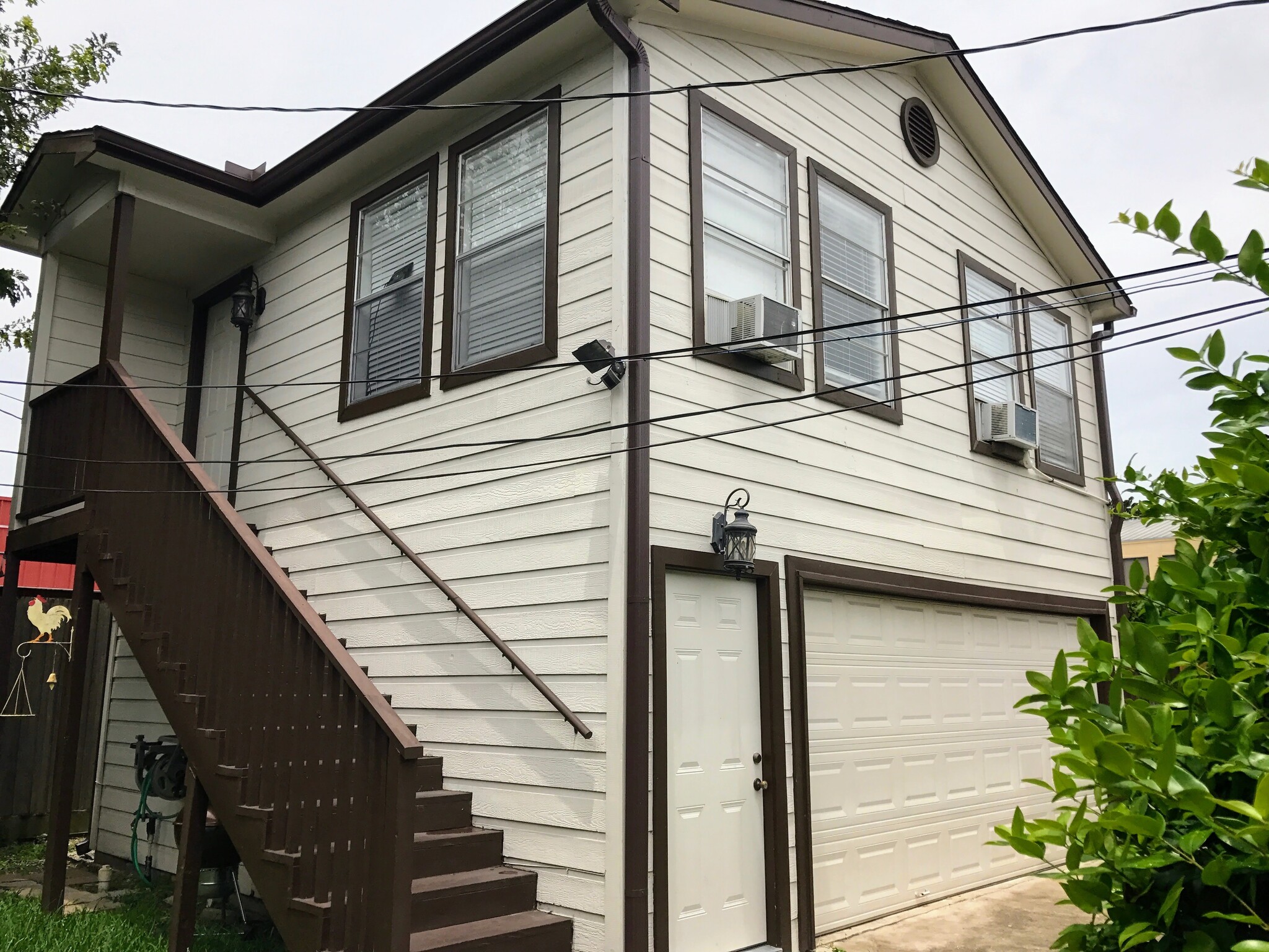 Garage Apt - 2106 Colquitt St