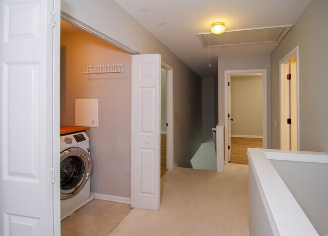 Building Photo - 4 bedroom home in Ballantyne