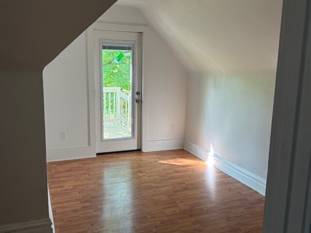 Building Photo - 433 Herschel St