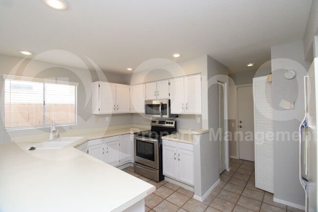 Building Photo - 5066 W Jupiter Way