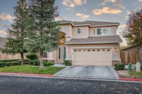 Building Photo - 688 Century Ln