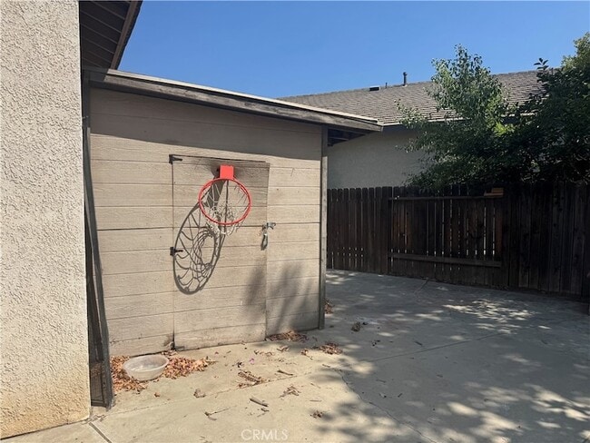 Building Photo - 2485 Sherwood Ln
