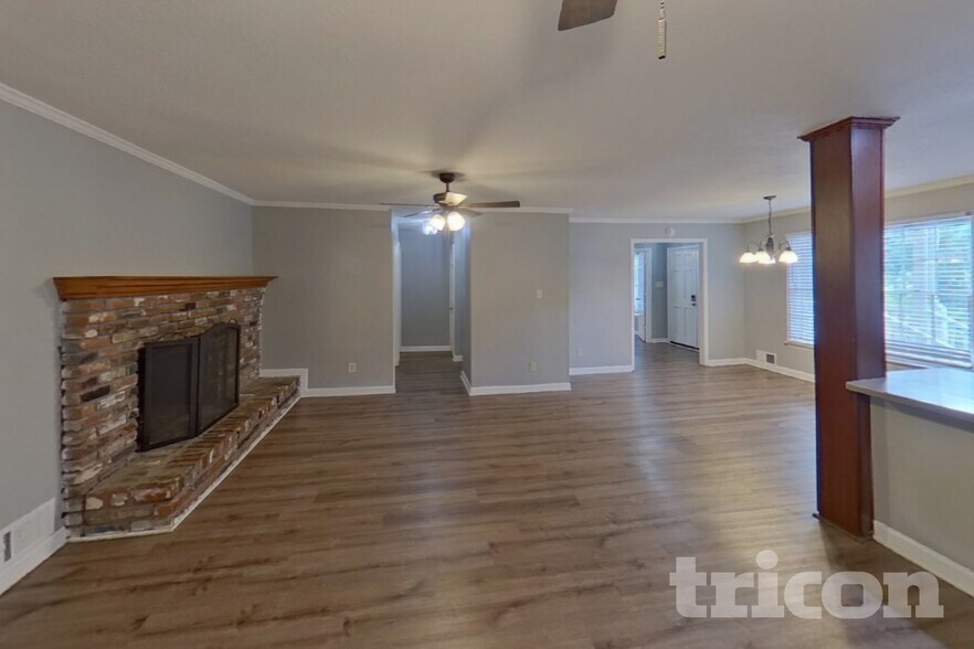 Building Photo - 4217 S Martin Way