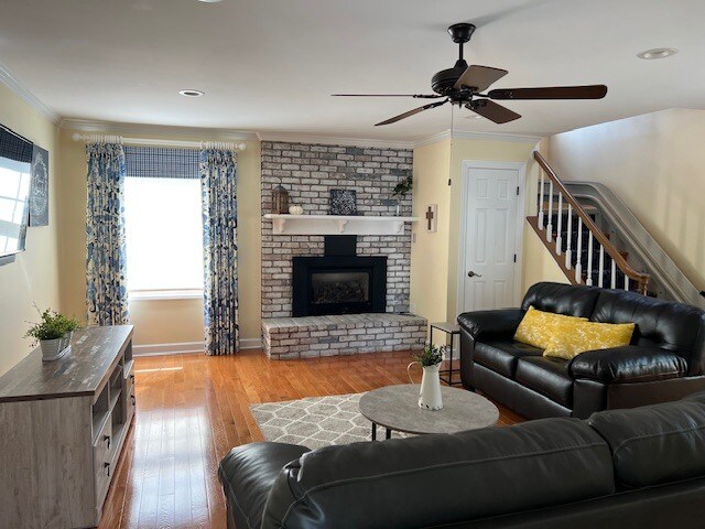 Building Photo - 1200 36th Ave