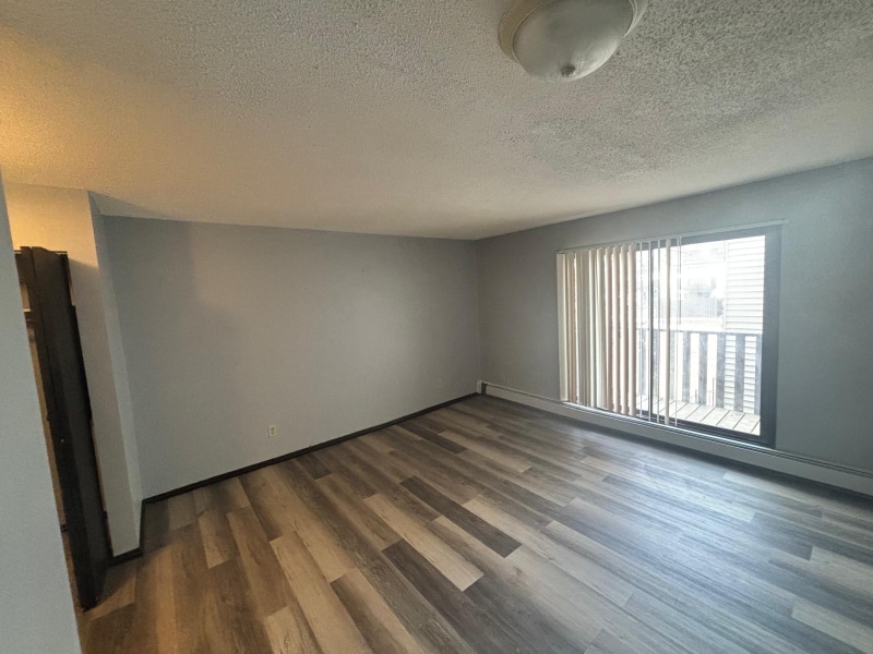 Building Photo - 7126 72nd Ln N