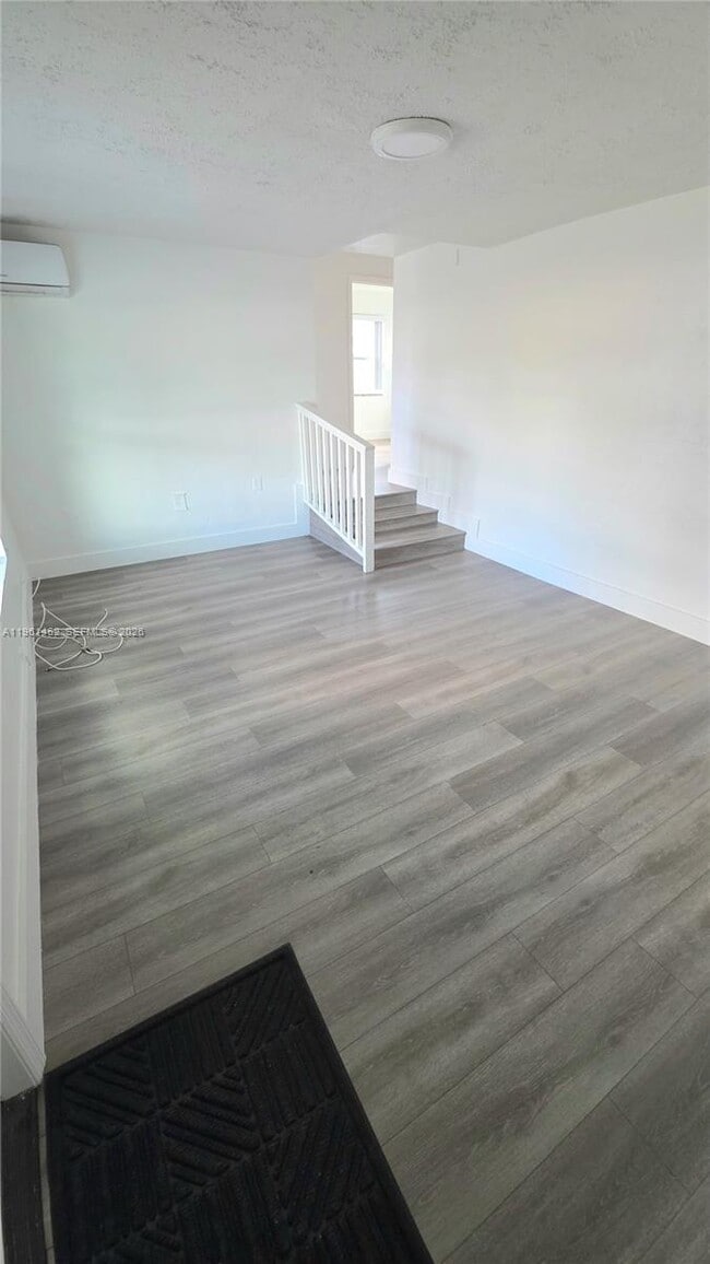 Building Photo - 6616 Raleigh St