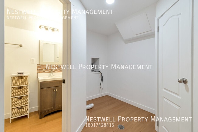 Building Photo - Beautiful Main Level 4-bed Home in Kearns