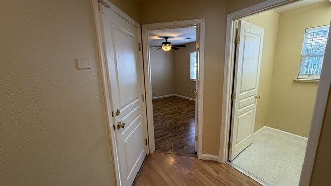 Building Photo - Single-Story Home for Lease – Manteca