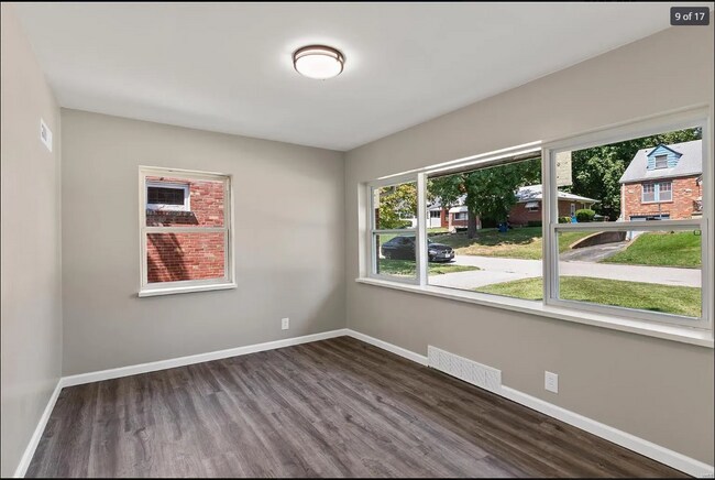 Building Photo - 6906 Alberici Ave