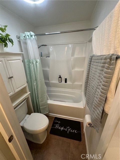 Building Photo - 635 N Bristol St