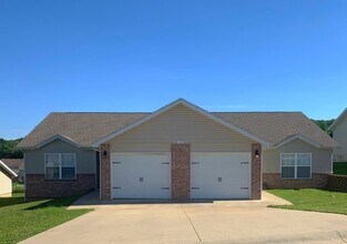 Building Photo - 6721-MF2-E2