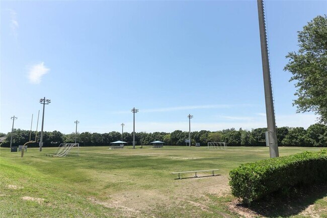 Building Photo - 200 Patrice Hope St