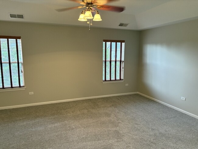 Building Photo - 2912 Forest Creek Ln