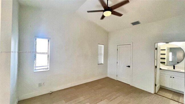 Building Photo - 13549 SW 285th Terrace