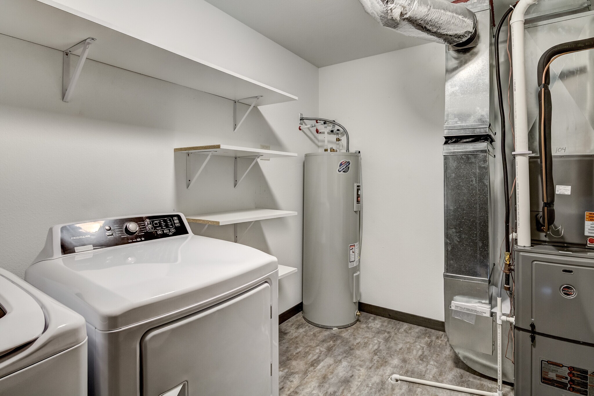 Building Photo - 102 Ridge Rd