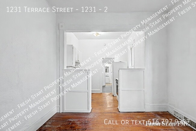 Building Photo - 1231 Terrace St