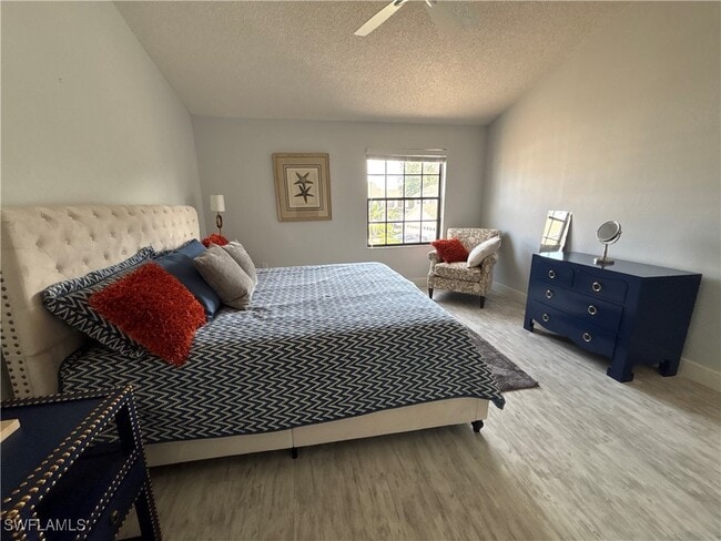 Building Photo - 800 Meadowland Dr