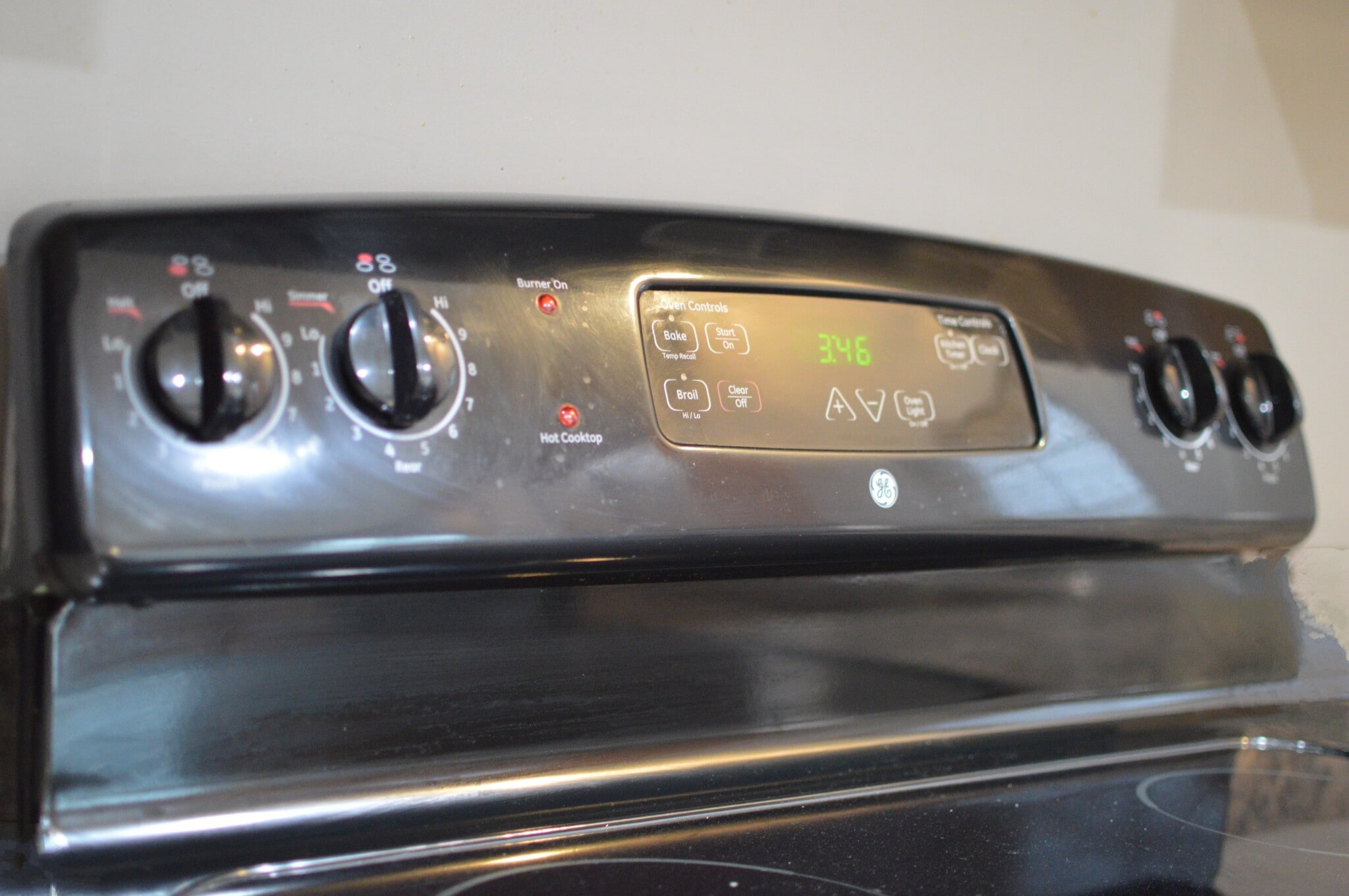 Kitchen appliance - 11696 Palm Desert Pl