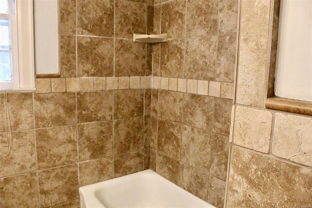 Building Photo - 2069 Gorgas St