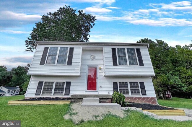 Primary Photo - 7219 Ford Hollow Dr
