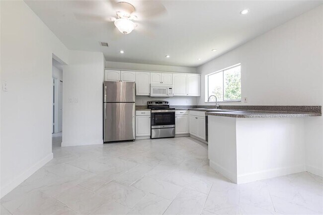 Building Photo - 7164 Gama Ct