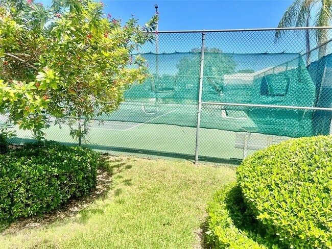 Building Photo - 9767 N Belfort Cir