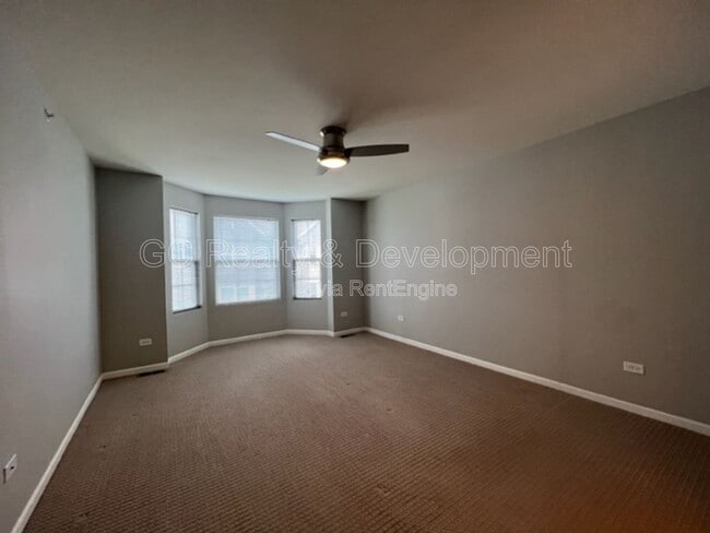 Building Photo - 4435 Monroe Ct