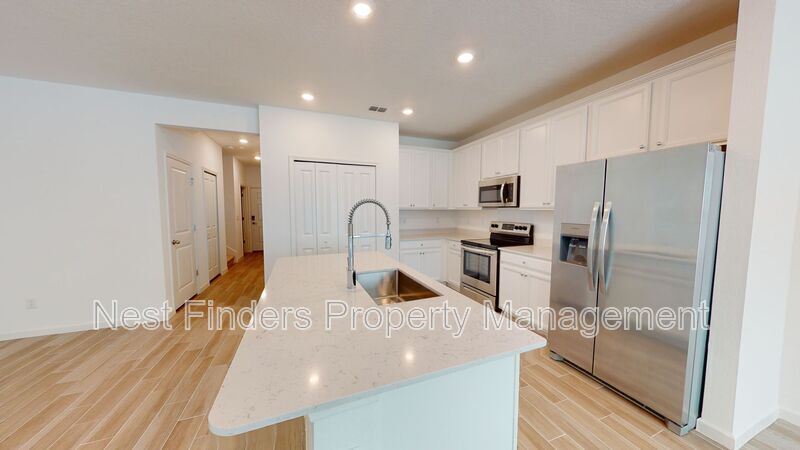 Building Photo - 444 Boracay Cir