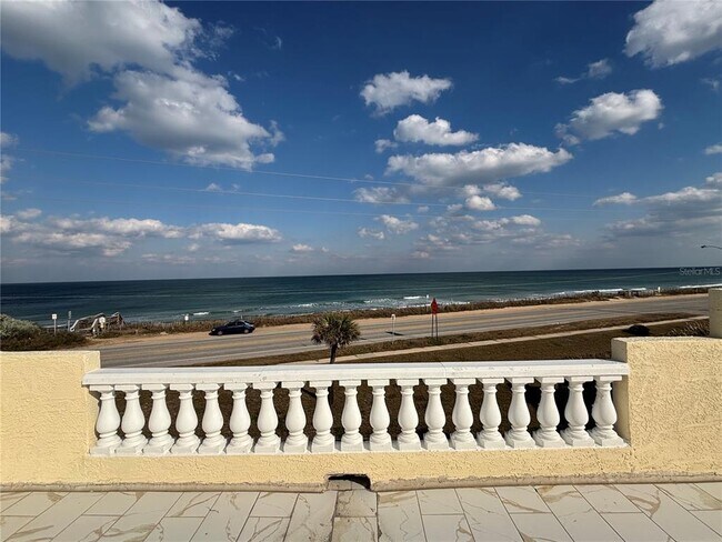 Building Photo - 3074 Ocean Shore Blvd