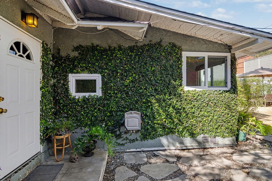 Building Photo - 6609 Leland Way