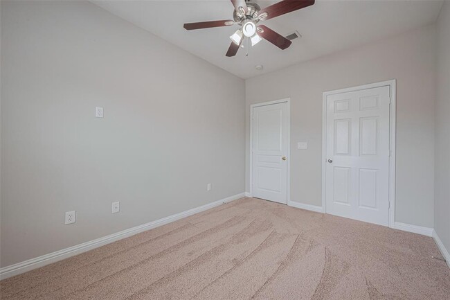 Building Photo - 15210 Addicks Stone Dr